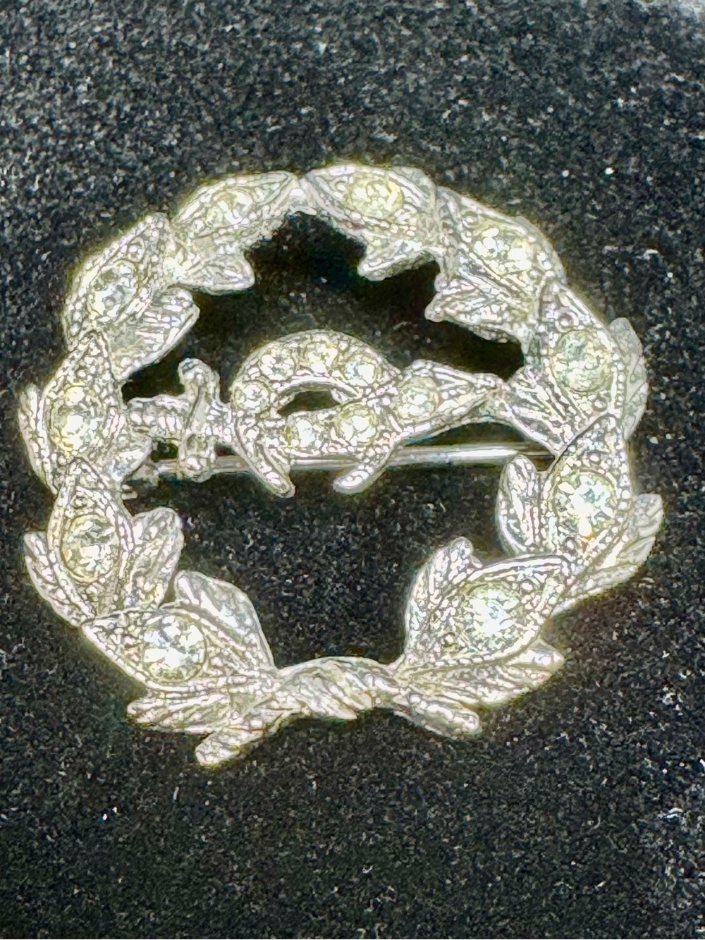Signed Ora Shriner Masonic Silver-Tone Laurel Wreath Brooch